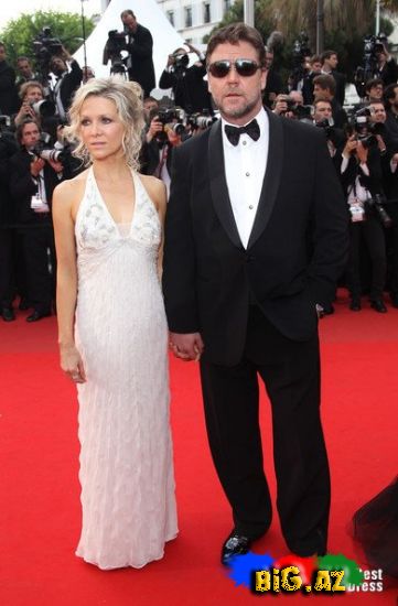 2010 Cannes Film Festivalı ( Robin Qud premiera)